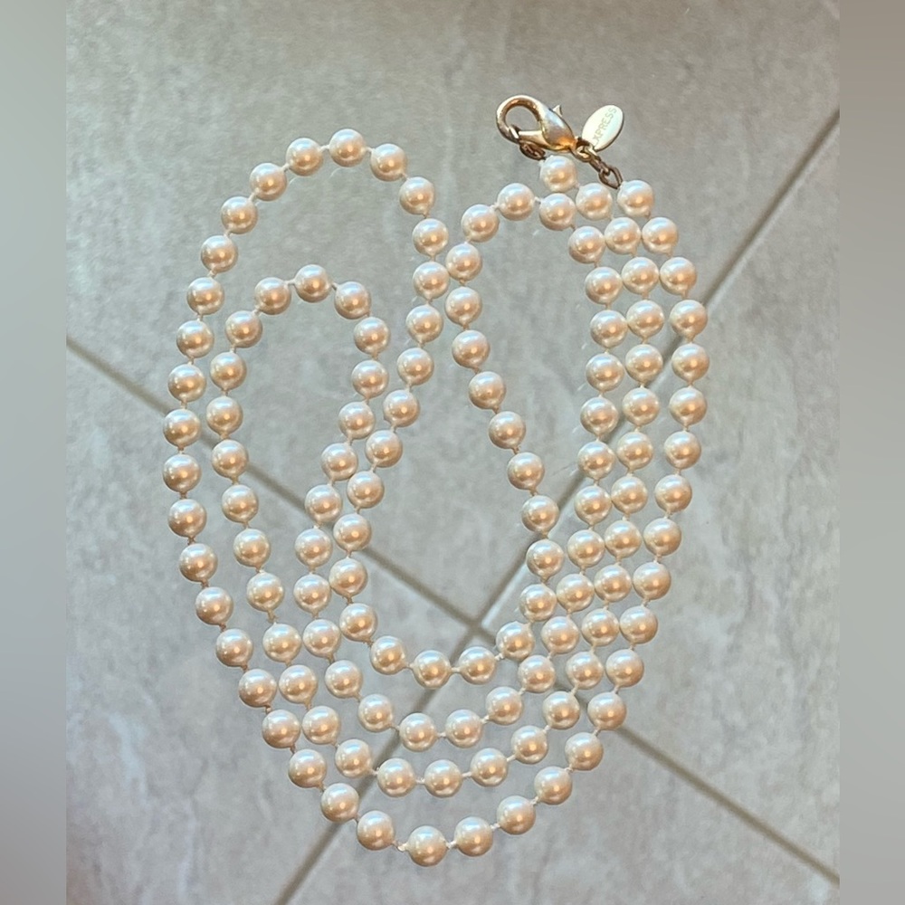 34” EXPRESS Vintage Costume Pearls